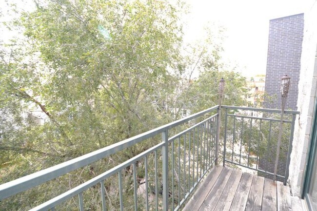 Foto del edificio - 1743 W North Ave