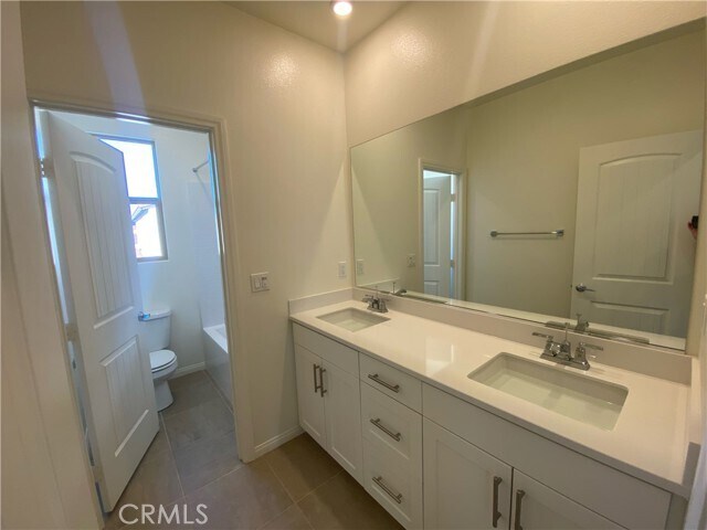 Foto del edificio - 1108 Tomcat Ave