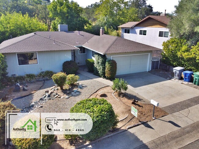 Foto del edificio - 1708 Regent Ave