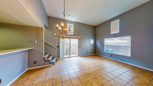 Building Photo - "Charming Las Vegas Retreat: 2-Bed Oasis o...