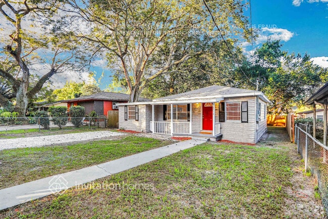 Building Photo - 8718 N Mandarine Pl