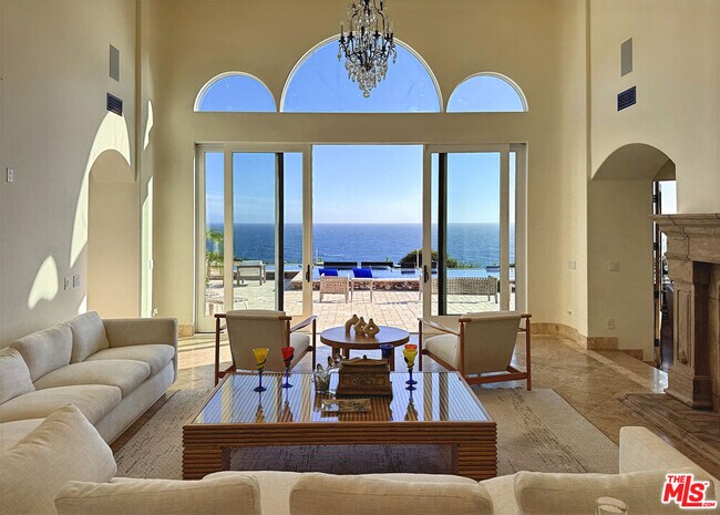 Foto del edificio - 31280 Bailard Rd