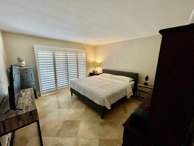 Foto del edificio - 6260 Masters Blvd