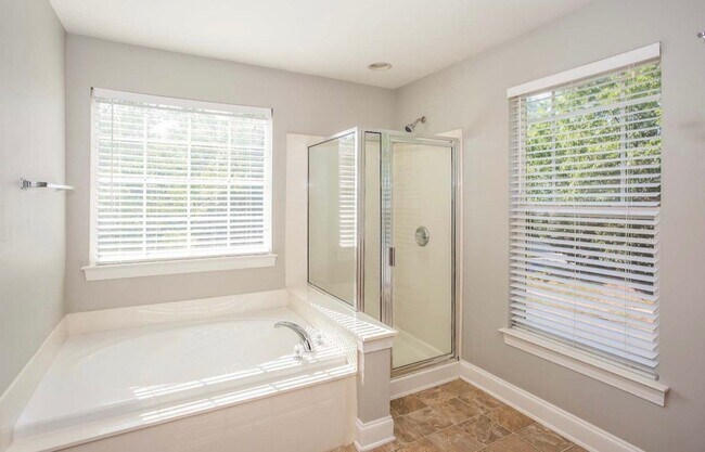 Foto del edificio - 15306 Hugh Torance Pkwy