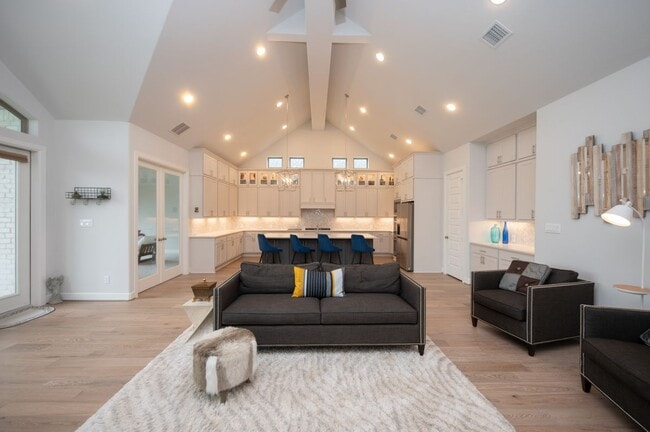 Building Photo - 4430 Windy Oaks Dr