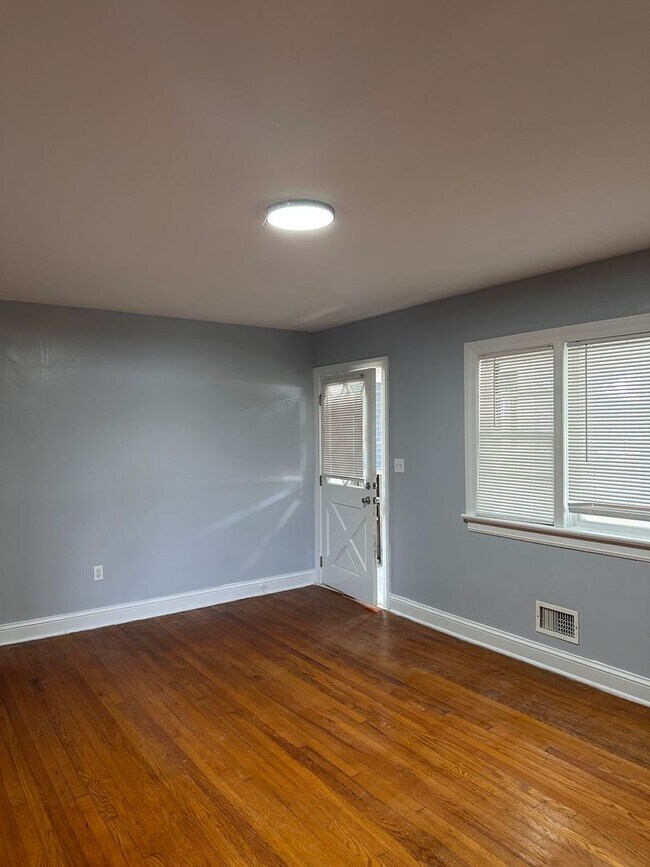 Foto del edificio - RENTAL HOME 3BD/2BTH