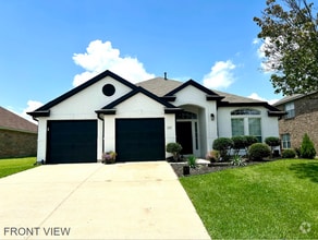 Building Photo - 4517 Woodbluff Dr