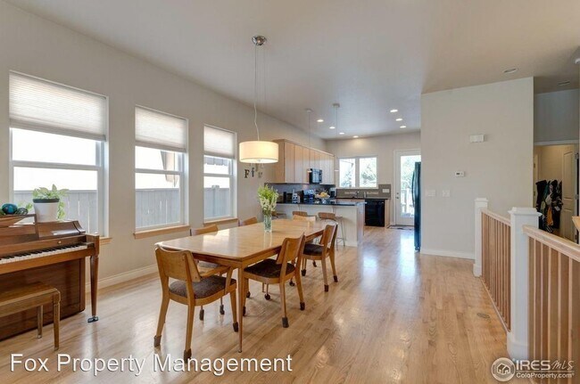 Building Photo - 4 br, 3 bath House - 1375 Golden Eagle Way