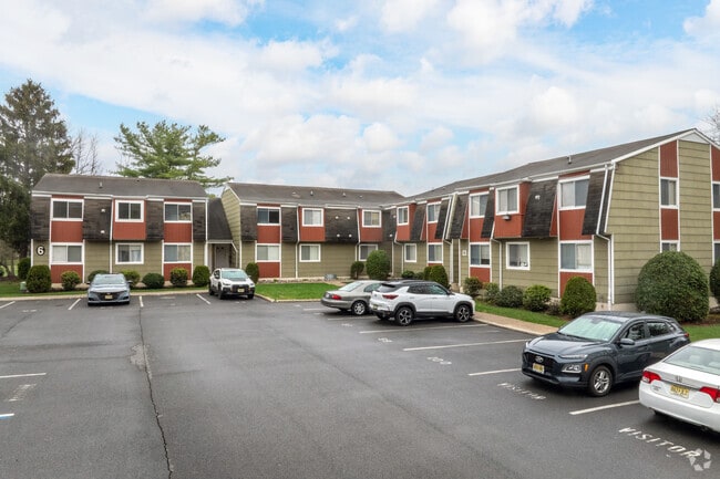 Building Photo - Countryside Apts