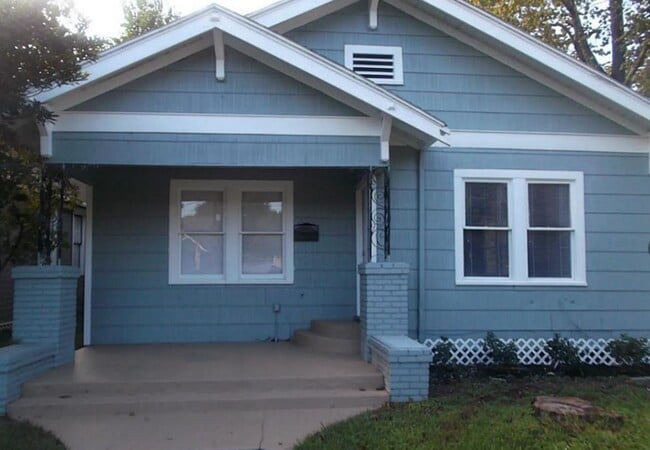 Foto del edificio - 720 E 12th St