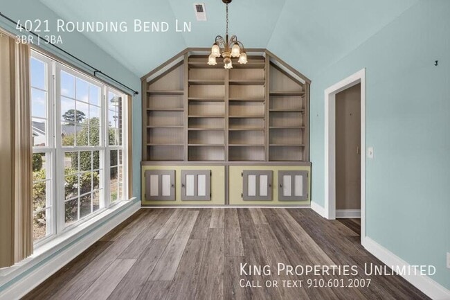 Building Photo - 4021 Rounding Bend Ln
