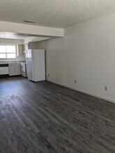 Building Photo - 3312 Kathy Ln