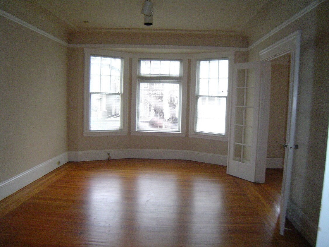 Foto principal - 2355 California St