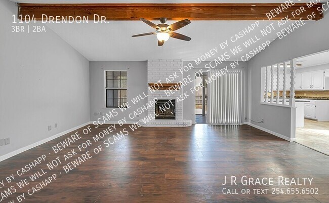 Building Photo - 1104 Dendron Dr