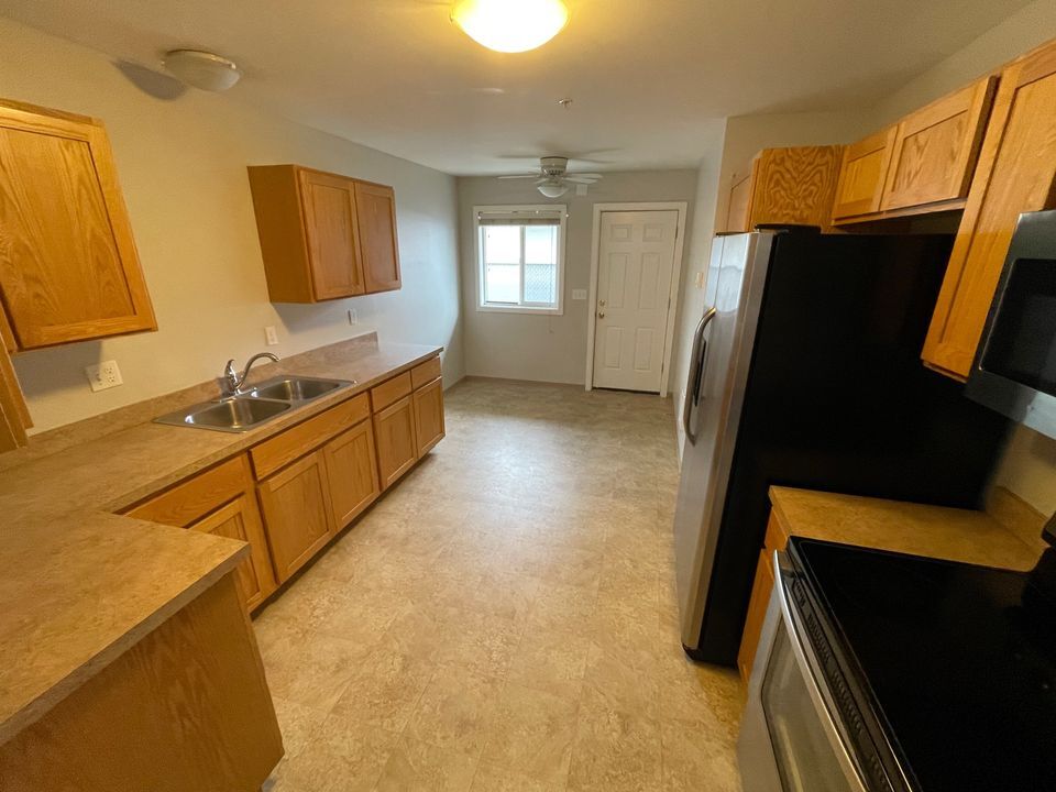 808 Queen Ave SE Unit 834, Albany, OR 97322 Apartments in Albany, OR