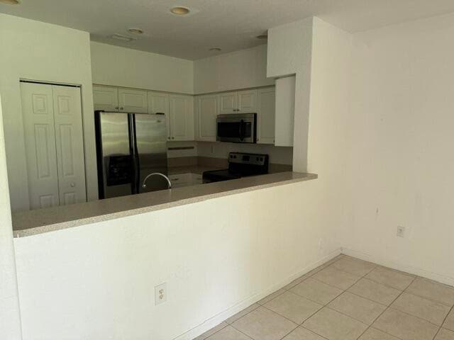 Building Photo - 8330 SW 29th St