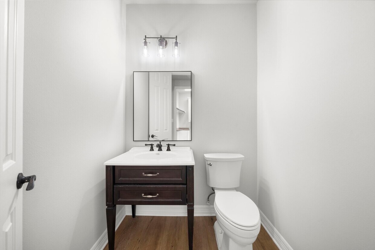 Foto principal - 2318 Avenue J