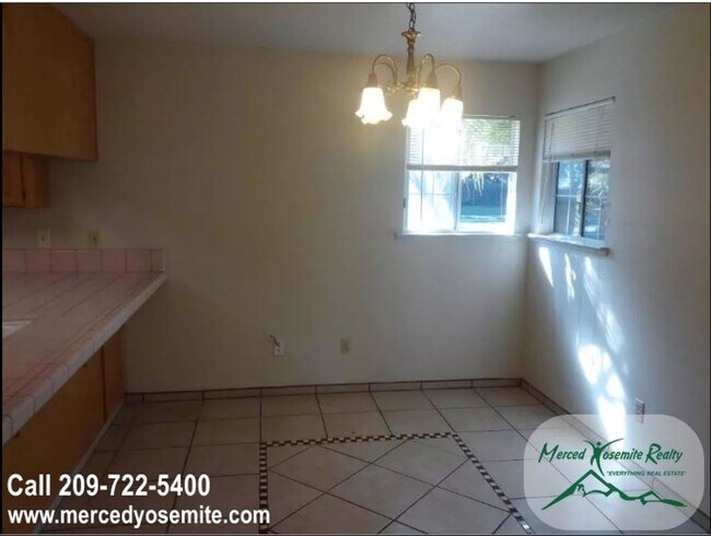 Foto del edificio - Appointment Only Do Not Disturb Occupants....