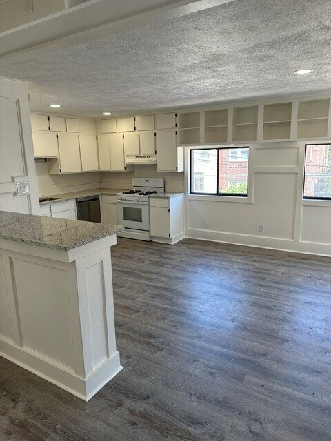 Foto del edificio - 5742 Howe St