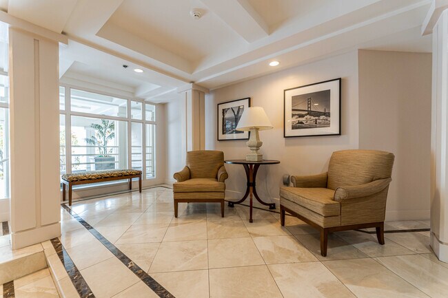 Foto del edificio - 1380 Greenwich St