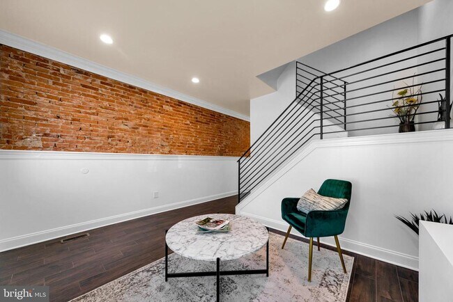 Foto del edificio - 129 Sixth St