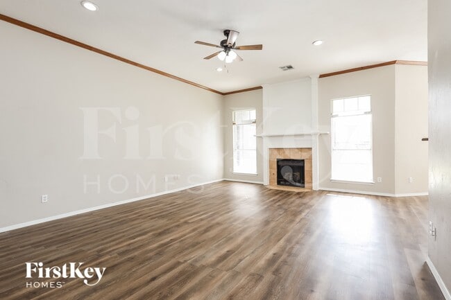 Building Photo - 116 SW 138th St