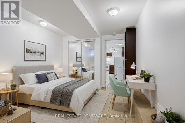 Building Photo - 208 Ontario St