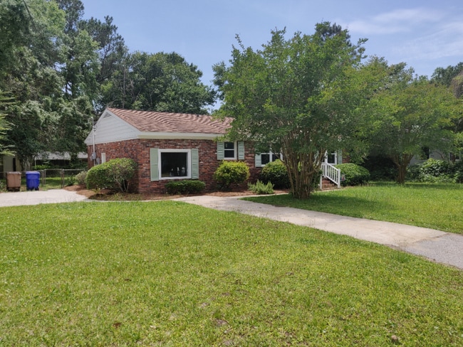 Building Photo - One Story James Island Home