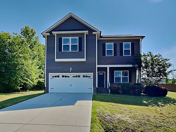 Foto principal - 6321 Silver Creek Ln