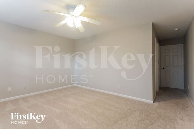 Building Photo - 12336 Tuckaway Ct