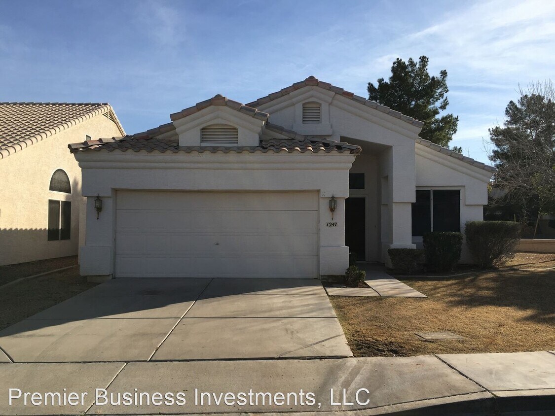 Primary Photo - 3 br, 2 bath House - 1247 N Palmsprings Drive
