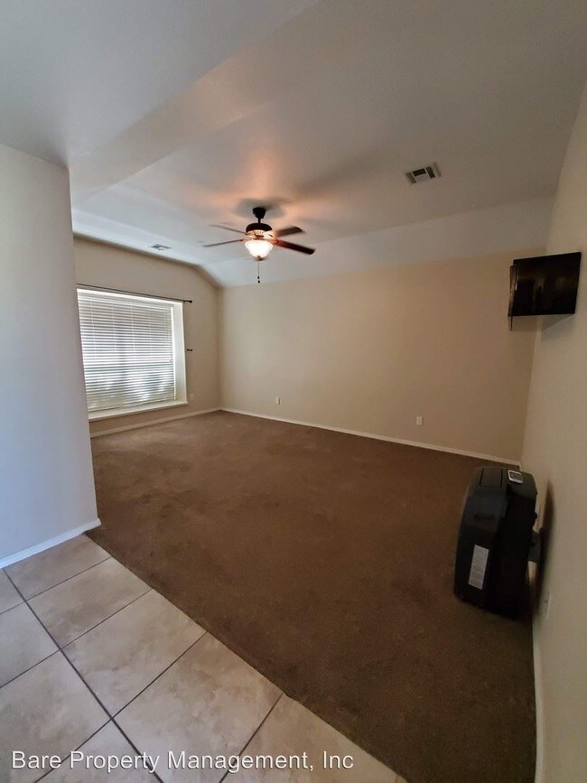Building Photo - 3 br, 2 bath House - 712 Peppertree Court