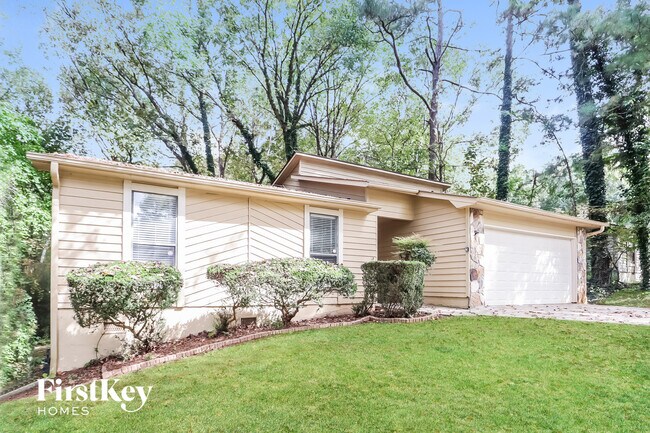 Foto del edificio - 3226 Deshong Dr SW