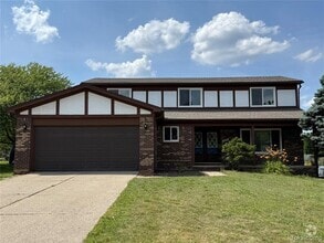 Building Photo - 2290 Cumberland Rd