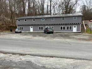 Building Photo - 104 Toll Branch Rd