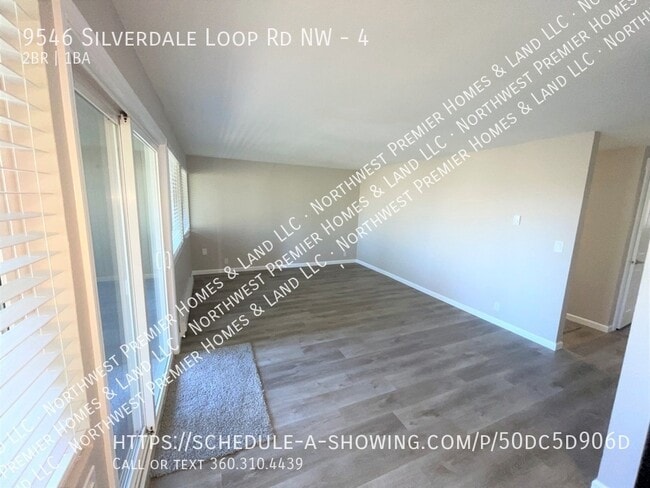Building Photo - 9546 Silverdale Loop Rd NW