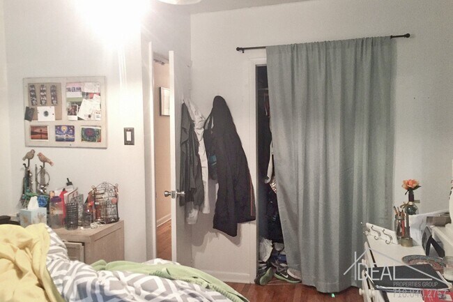 Foto del edificio - 133 St Marks Ave