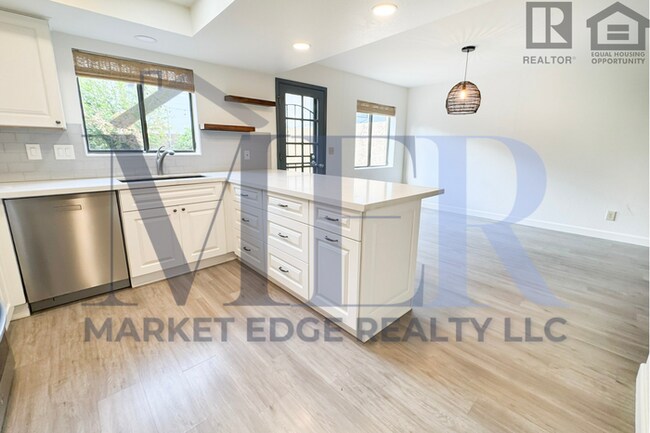 Foto del edificio - 2Bed/2.5Bath Townhome on Missouri/Central!...