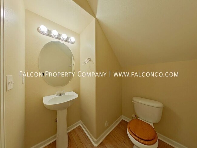 Foto del edificio - 4133 Hogback Point