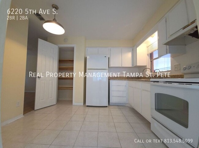 Foto del edificio - 6220 5th Ave S