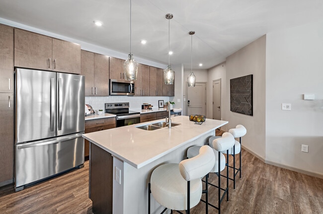 Kitchen - 19Nineteen Promenade