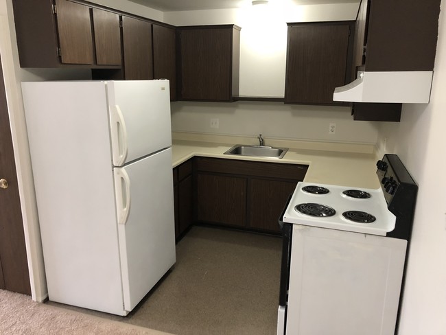 Kitchen - Stephan Manor