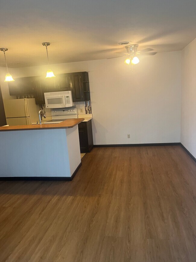 Foto del edificio - 3037 3rd Ave