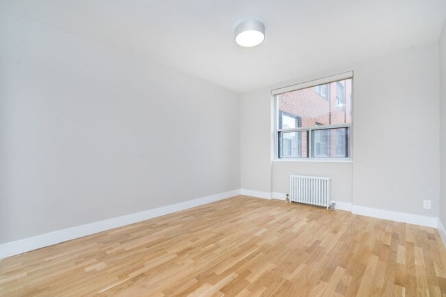 Building Photo - 25 Eccleston Dr