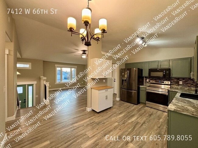 Building Photo - 7412 W 66th St