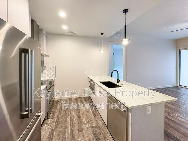 Foto del edificio - 3850 E Haystack St
