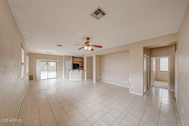 Building Photo - 40102 N Bridlewood Ct