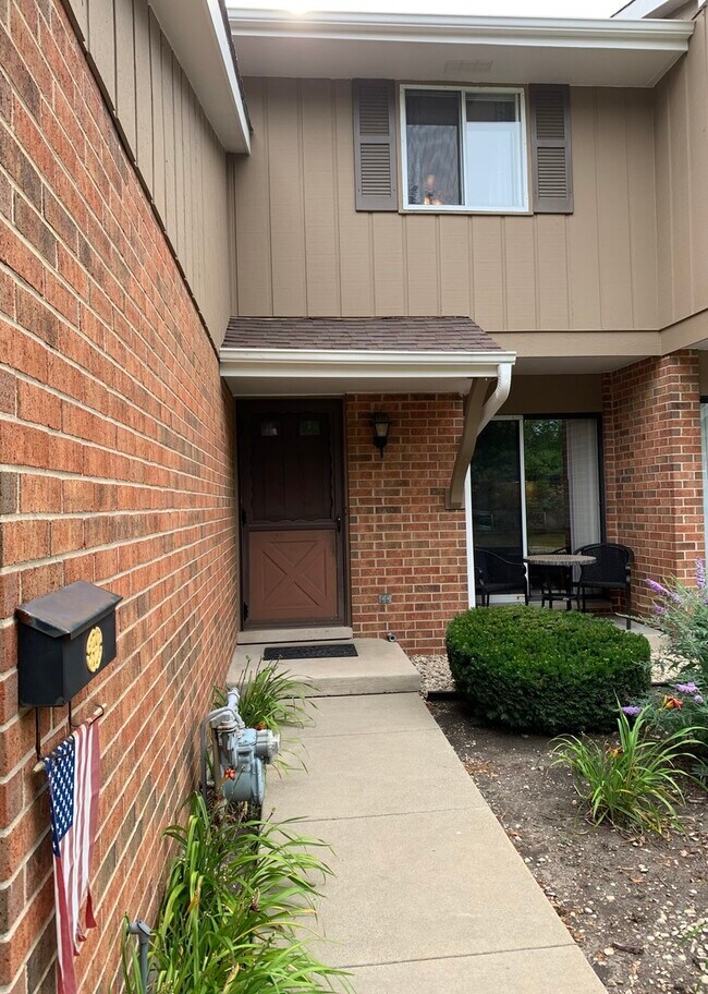 Building Photo - 1509 Johnstown Ct