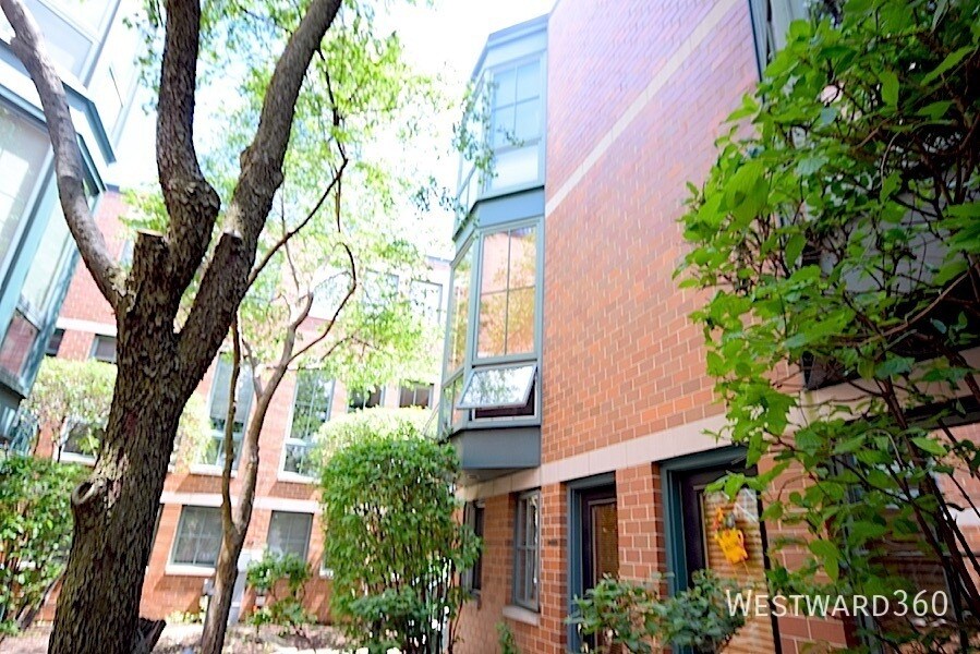 Foto principal - 2707 N Lincoln Ave