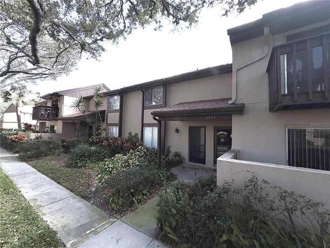 Building Photo - 3707 Pine Cone Cir